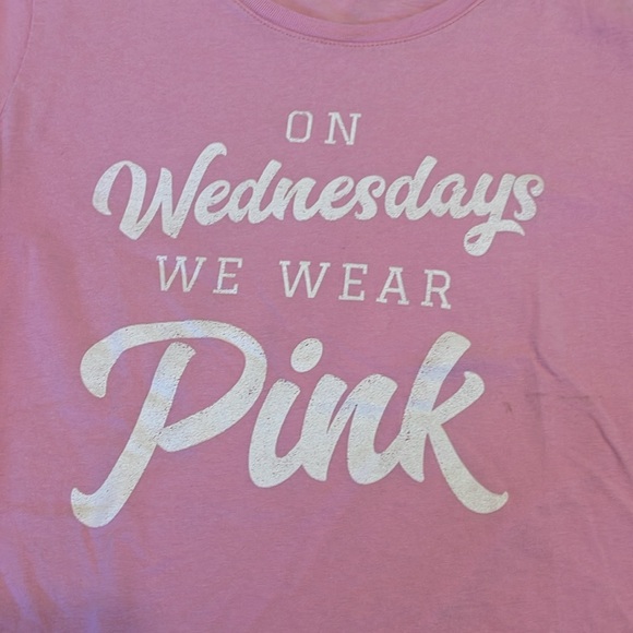 Pink tee - Picture 2 of 3